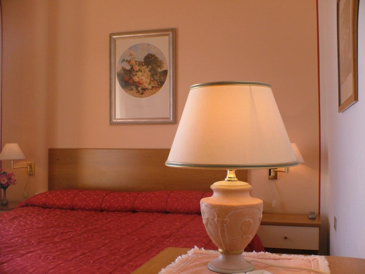 Hotel Garni Bel Sito Tremosine Екстериор снимка